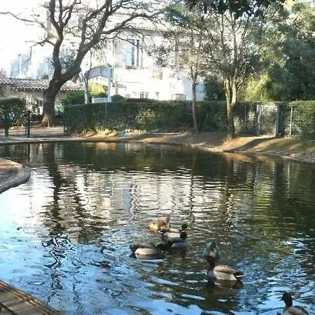 Demeure Des Brousses فندق 3*